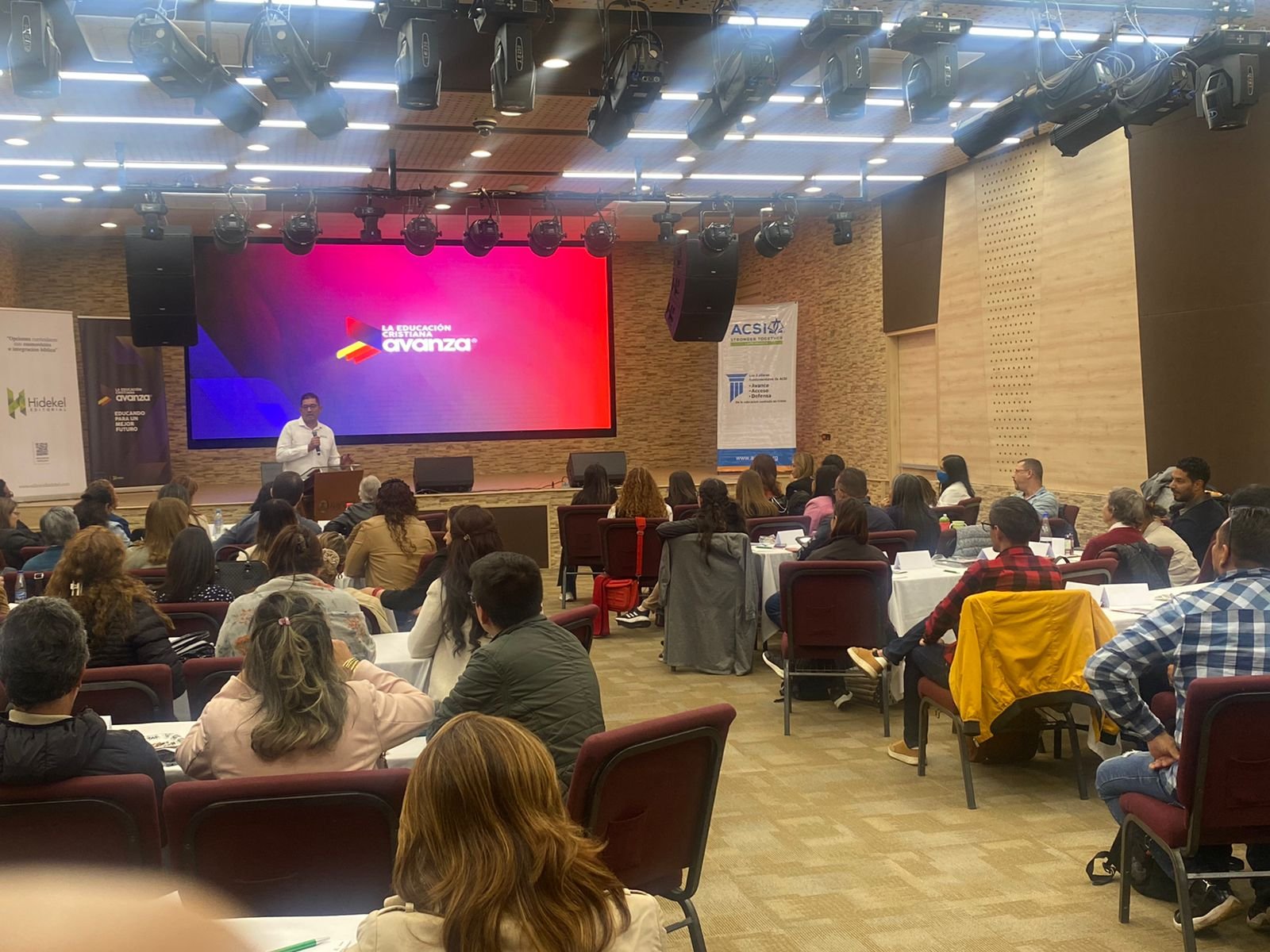 La educación cristiana avanza